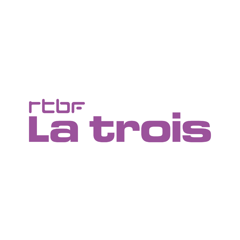 NEW LOGO - LA TROIS - TRANSPARENT BACKGROUND